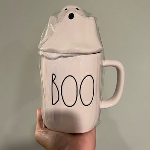 Rae Dunn boo mug